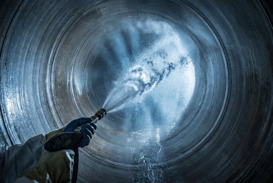 High pressure hydro jetting in Calgary